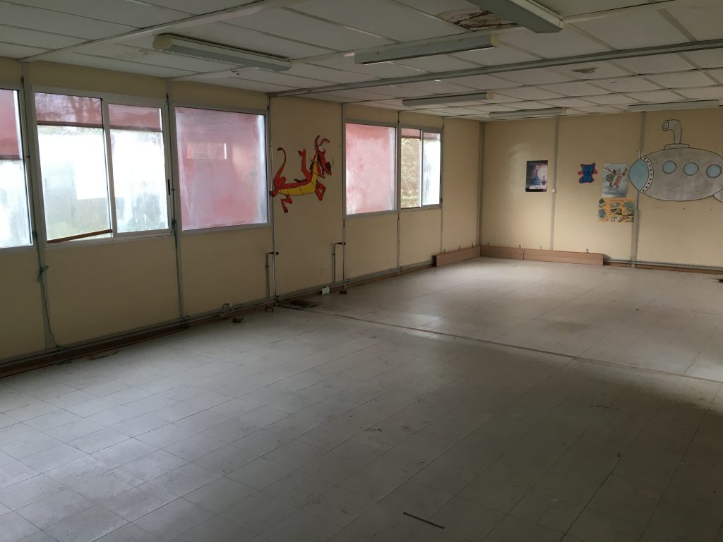 bibliothèque vidée fin 2024