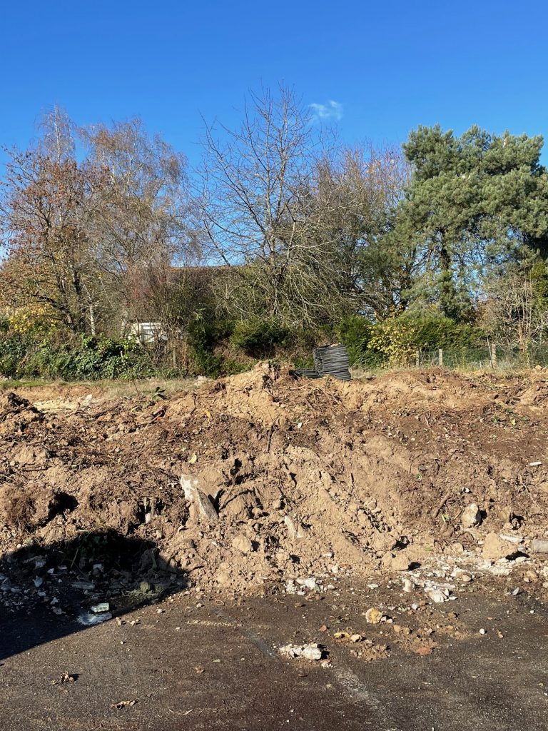 déblaiement talus 20.11.2025